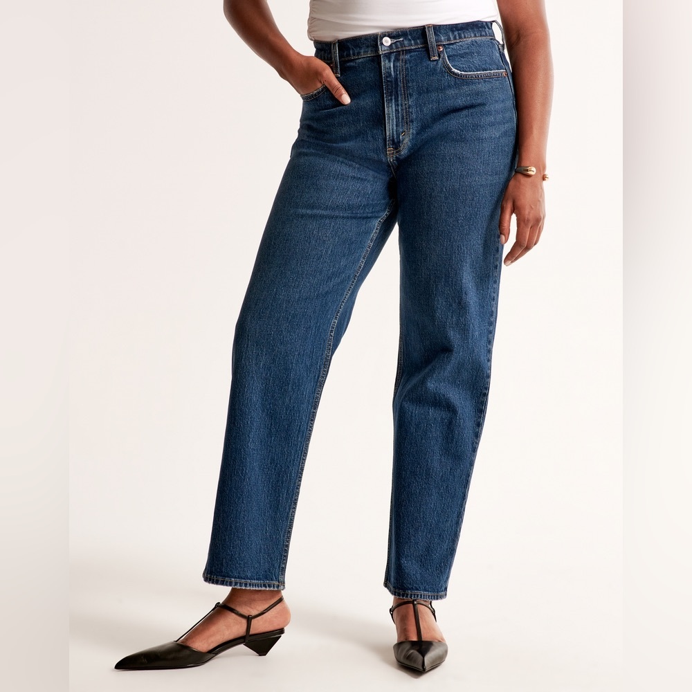 Abercrombie Curve Love High Rise Vintage Straight Mid Wash Jean Size 4/27 long - Picture 2 of 11